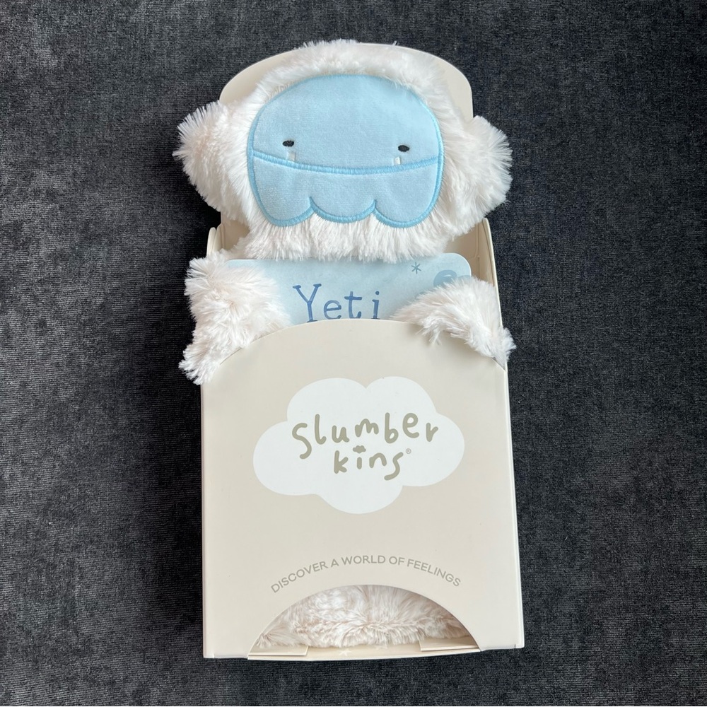 NWT Slumberkins Ivory Yeti Snuggler